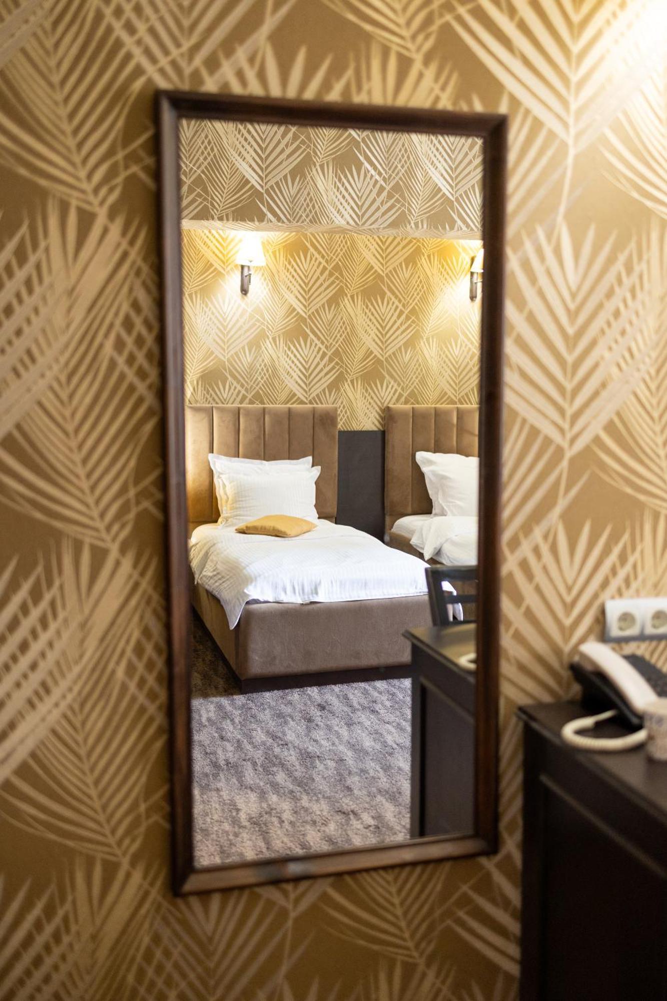 Hotel Neptun วีดิน ภายนอก รูปภาพ