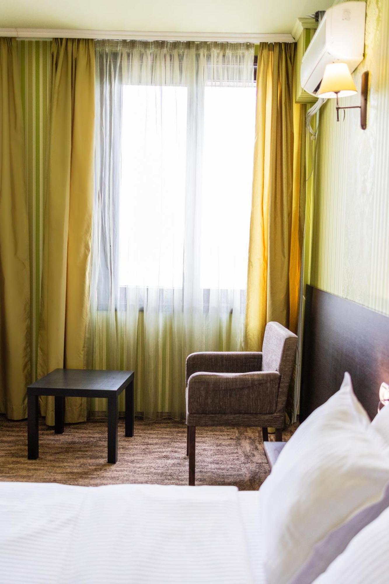 Hotel Neptun วีดิน ภายนอก รูปภาพ