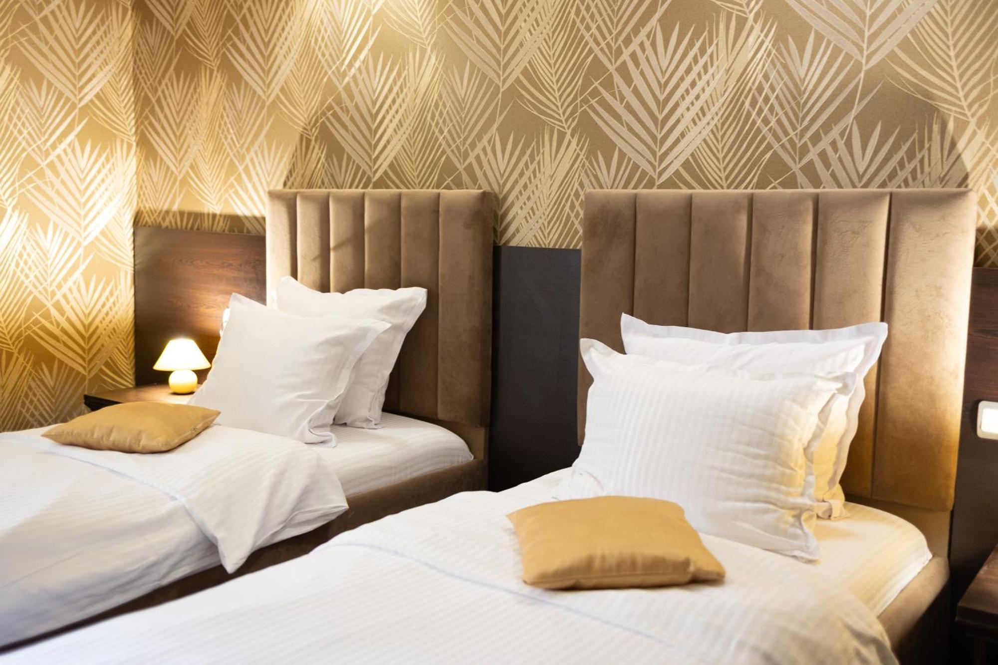 Hotel Neptun วีดิน ภายนอก รูปภาพ