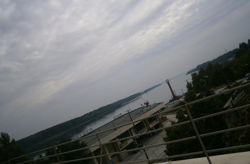 Hotel Neptun วีดิน ภายนอก รูปภาพ